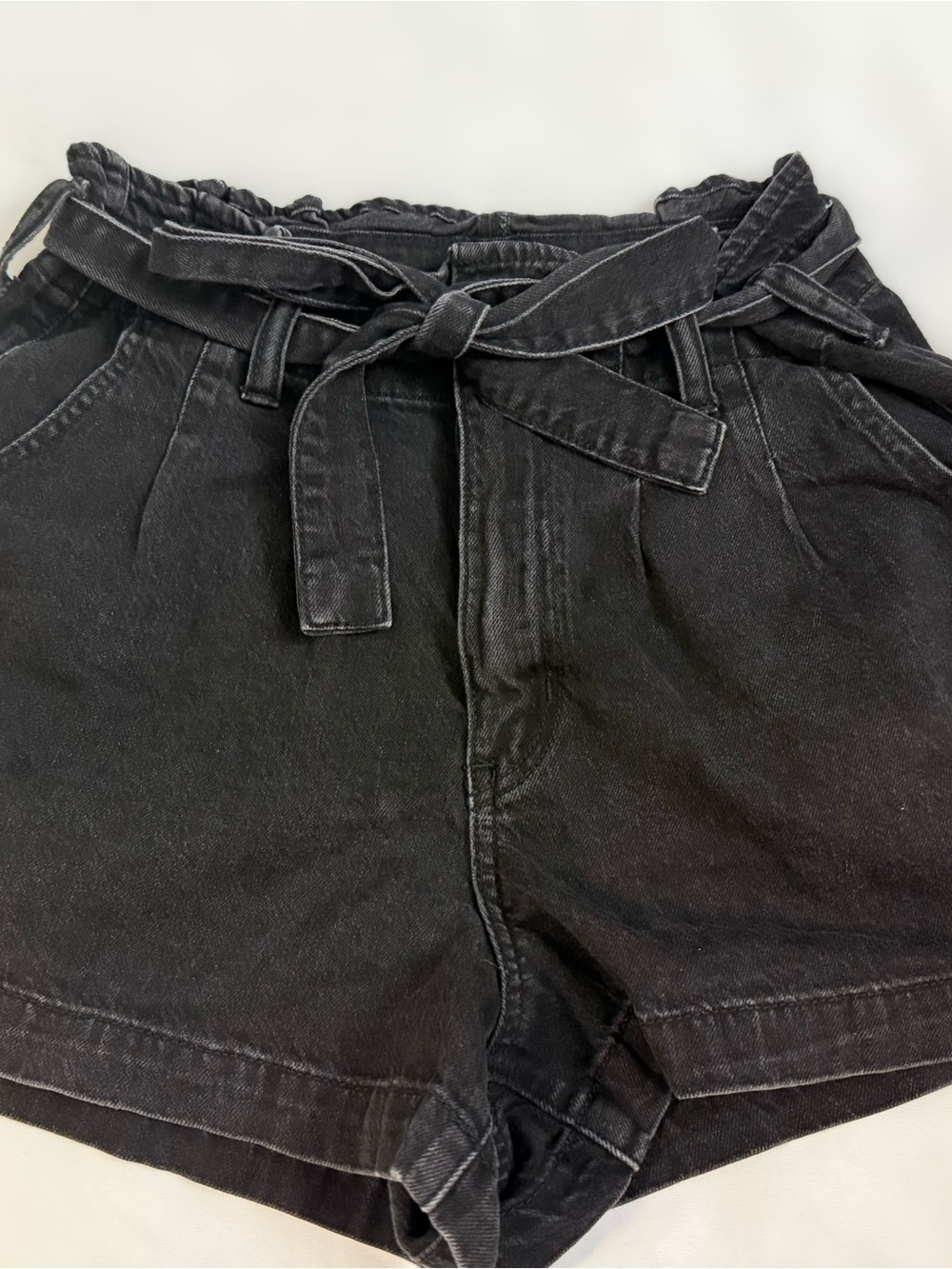 American Eagle Black Paperbag High Rise Denim Shorts Size 8